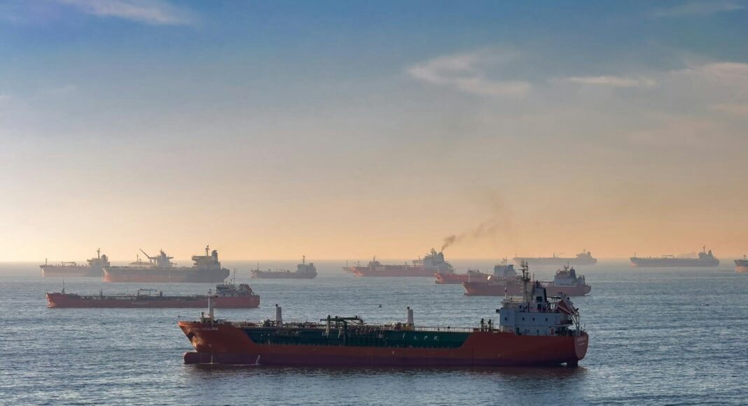 Photo by İrfan Simsar Cargo ships and oil tankers at sea.