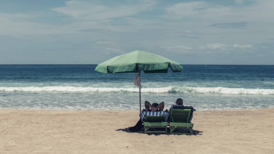 Employers risk discrimination claims without post-holiday quarantine policy, lawyers say